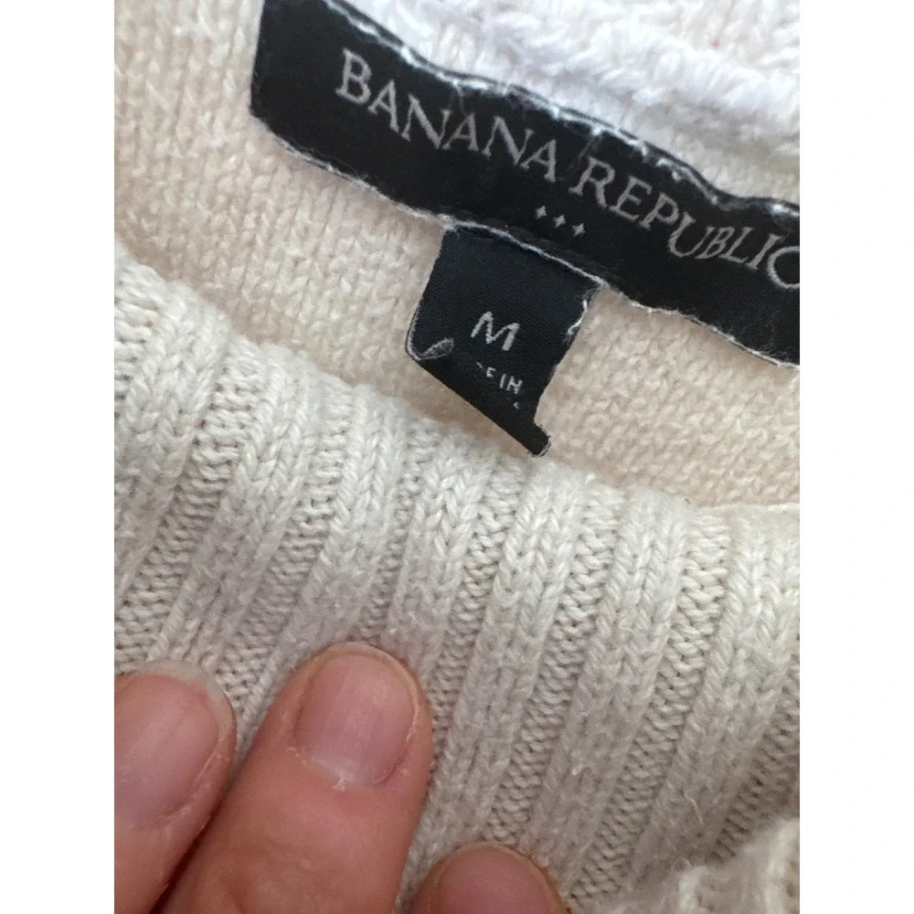 Banana Republic sleeveless cable-knit cowl-neck sweater vest ioff-white/ivory M